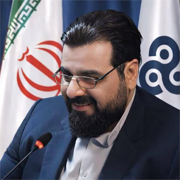 راه امام راحل و رهبر شهید ادامه دارد
